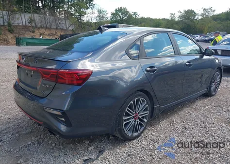 2021 Kia Forte Gt Manual z USA, uszkodzony, nr VIN 3KPF44AC0ME295466